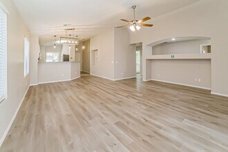 15337 W Lundberg St in Surprise, AZ - Building Photo - Building Photo