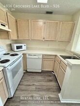 4036 Crockers Lake Blvd in Sarasota, FL - Building Photo - Building Photo