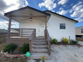 695 Rd 5707 in Cleveland, TX - Building Photo