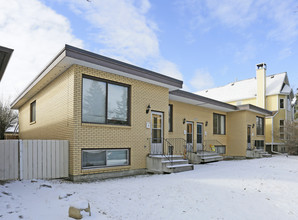 2127 7th Ave NW in Calgary, AB - Building Photo - Primary Photo