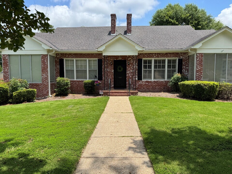 1520 Hilton Ave, Unit B in Columbus, GA - Building Photo