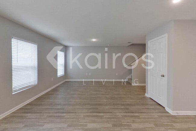 1709 Nebraska Loop in Sumterville, FL - Building Photo - Building Photo