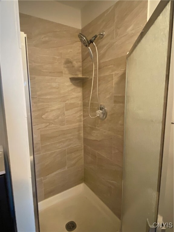 property at 447 Summerhaven Dr N