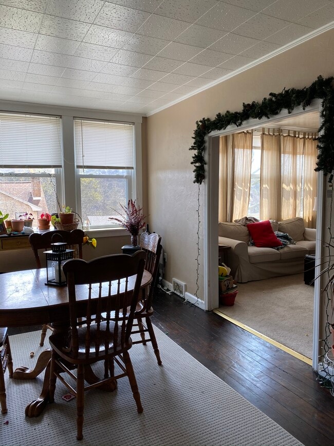 1614 Princess Ave, Unit 2nd Floor Duplex