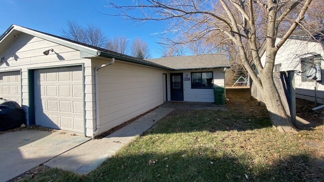 property at 805 Delaware Ave