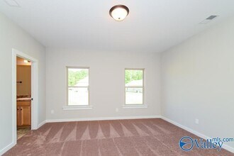 46 HAWK LN in Lincoln, AL - Foto de edificio - Building Photo