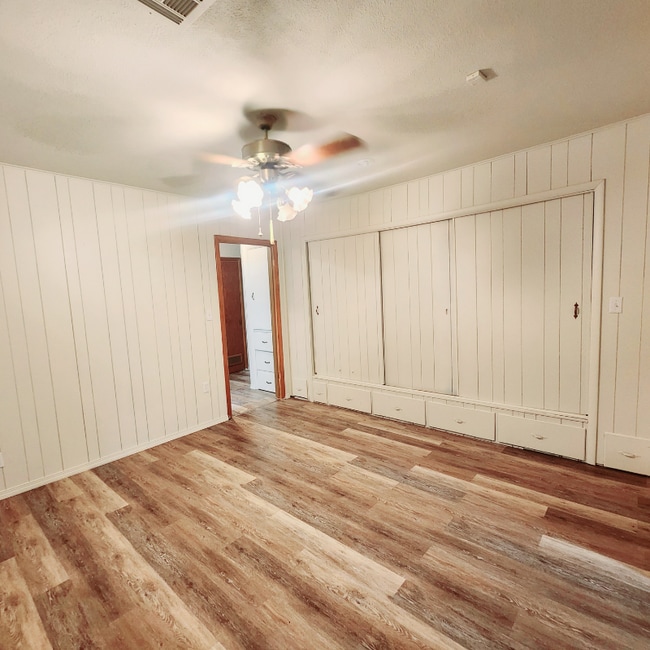 413 S 5th St in Chickasha, OK - Building Photo - Building Photo