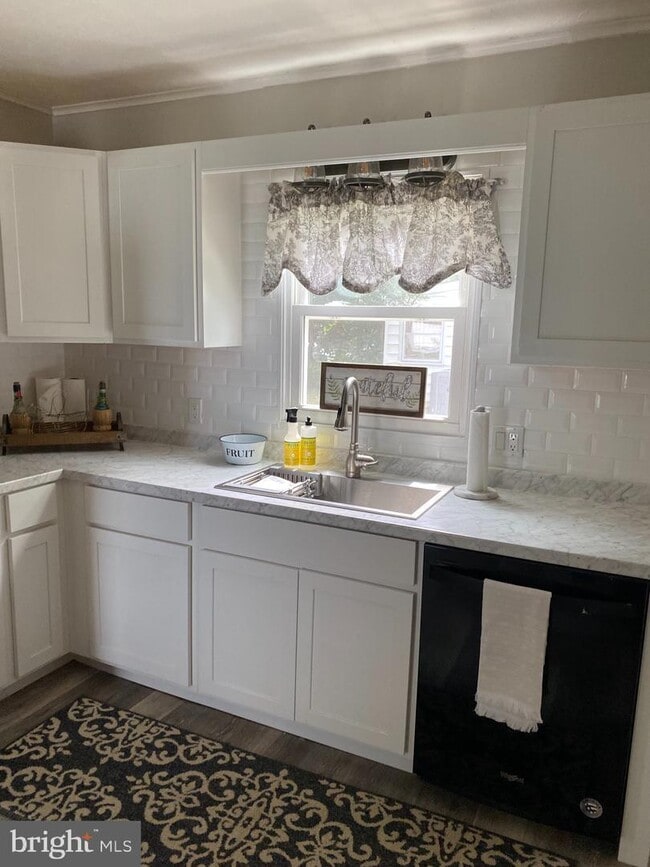 property at 210 Choptank Ave