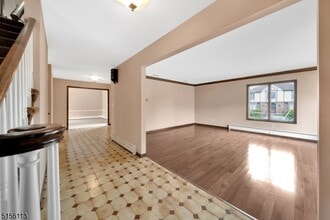 23 Bohnert Pl in Waldwick, NJ - Building Photo - Building Photo