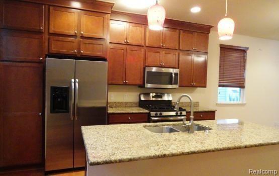 3074 Kilmer Ave in Troy, MI - Building Photo - Building Photo