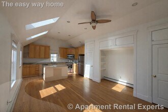 117 Columbia St, Unit #2 in Cambridge, MA - Building Photo - Building Photo