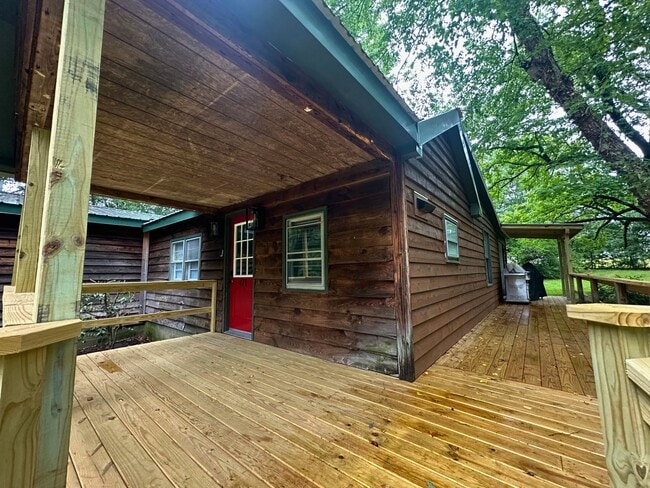 471 Chapel Rd in Greer, SC - Building Photo - Building Photo