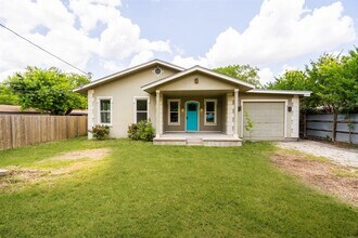 5212 Joe Sayers Ave in Austin, TX - Building Photo - Building Photo