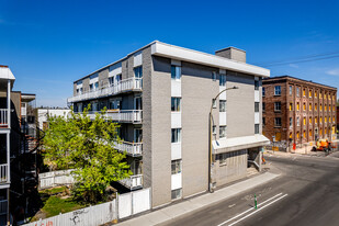 285 de Bellechasse Apartments