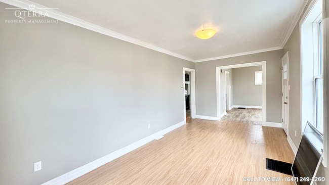 property at 32 Brock St W