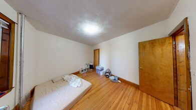 221 Chestnut Hill Ave, Unit 9999 in Boston, MA - Building Photo - Building Photo