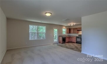 2040 E Park Dr in Lancaster, SC - Building Photo - Building Photo