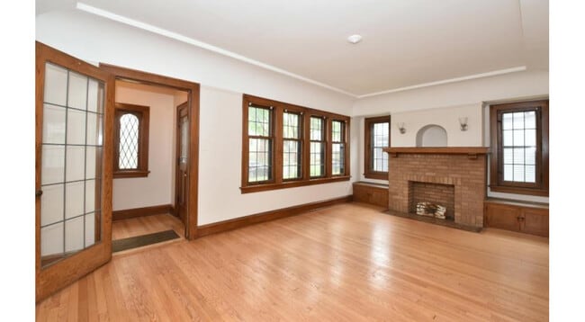 2533 N 72nd St, Unit 2533 in Wauwatosa, WI - Building Photo - Building Photo