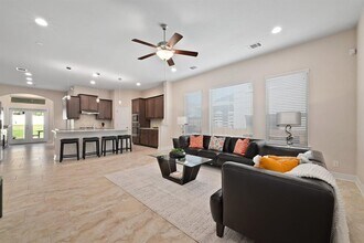 6321 Llano Stage Trl in Austin, TX - Building Photo - Building Photo