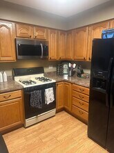 3088 Serenity Ln in Naperville, IL - Building Photo - Building Photo