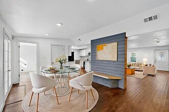 8919 San Fernando Way in Dallas, TX - Building Photo - Building Photo