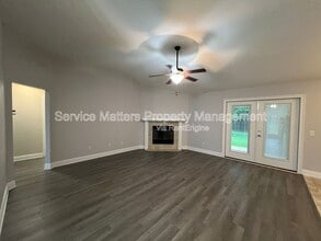 6017 Autumn Pines Cir in Milton, FL - Building Photo - Building Photo