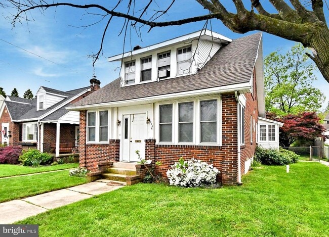 property at 254 Morris St