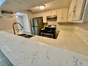 12262 Wild Pine Dr in Houston, TX - Building Photo - Building Photo
