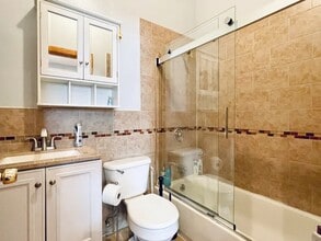 223 Weirfield St in Brooklyn, NY - Building Photo - Building Photo