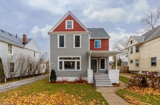 1457 Coutant Ave in Lakewood, OH - Building Photo