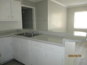 5750 Blackthorn Rd in Jacksonville, FL - Building Photo - Building Photo