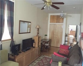 23-11 41st St-Unit -2R in Queens, NY - Building Photo - Building Photo