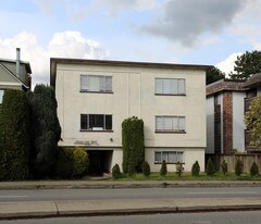 1035 W 12th Ave in Vancouver, BC - Building Photo