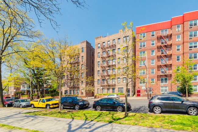 3343 Sedgwick Ave in Bronx, NY - Building Photo - Building Photo