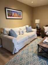 2 N Frontenac Ave in Margate City, NJ - Foto de edificio - Building Photo