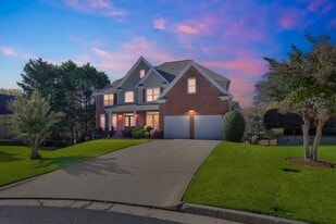 410 Fox Chase Cir in Alpharetta, GA - Building Photo