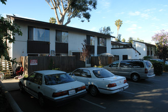 Parkview Apartments in Santa Barbara, CA - Building Photo - Building Photo