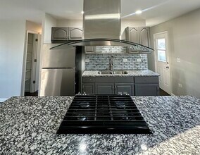 344 Hickory Ave in Romeoville, IL - Building Photo - Building Photo