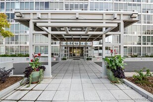 3100 E Cherry Creek S Dr in Denver, CO - Building Photo