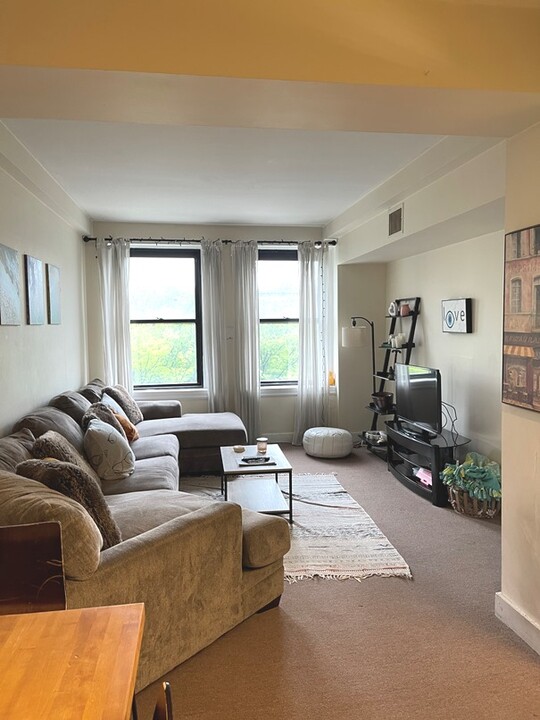 465 Commonwealth Ave, Unit 403 in Boston, MA - Building Photo