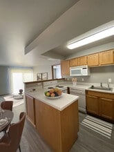 106 Plum Ln in Yakima, WA - Building Photo - Building Photo