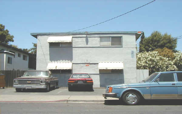 2017 Riley Ct in Concord, CA - Foto de edificio - Building Photo