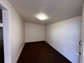 205 G St in Elgin, OK - Building Photo - Building Photo