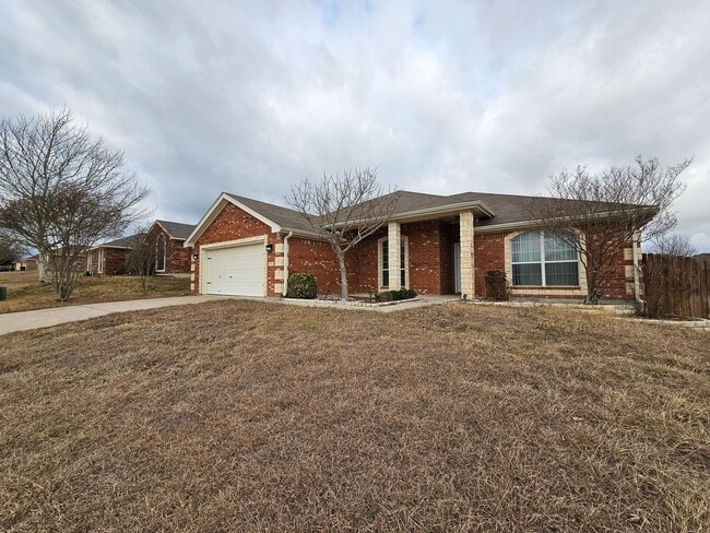 303 Belo Dr in Killeen, TX - Building Photo - Building Photo