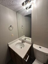13907 Fairhill Ave in Edmond, OK - Building Photo - Building Photo