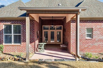 1001 Springfield Dr in Chelsea, AL - Building Photo - Building Photo