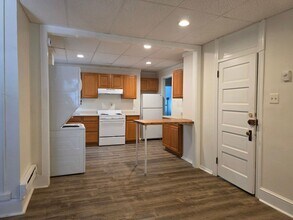 1420 N Van Buren St-Unit -Unit 2 in Wilmington, DE - Building Photo - Building Photo