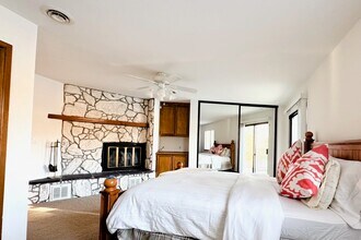 695 Ketch Ct in Clearlake Oaks, CA - Building Photo - Building Photo