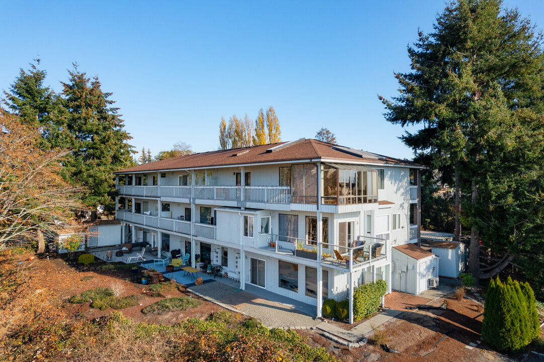 North Shore Condominiums in Tacoma, WA - Building Photo