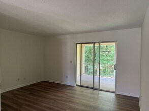 3600 Chateau Dr in Columbia, SC - Building Photo - Building Photo